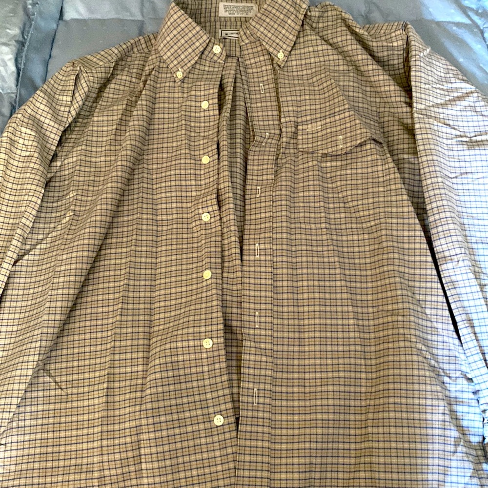Ll bean shirt 60% cotton 40% polyester